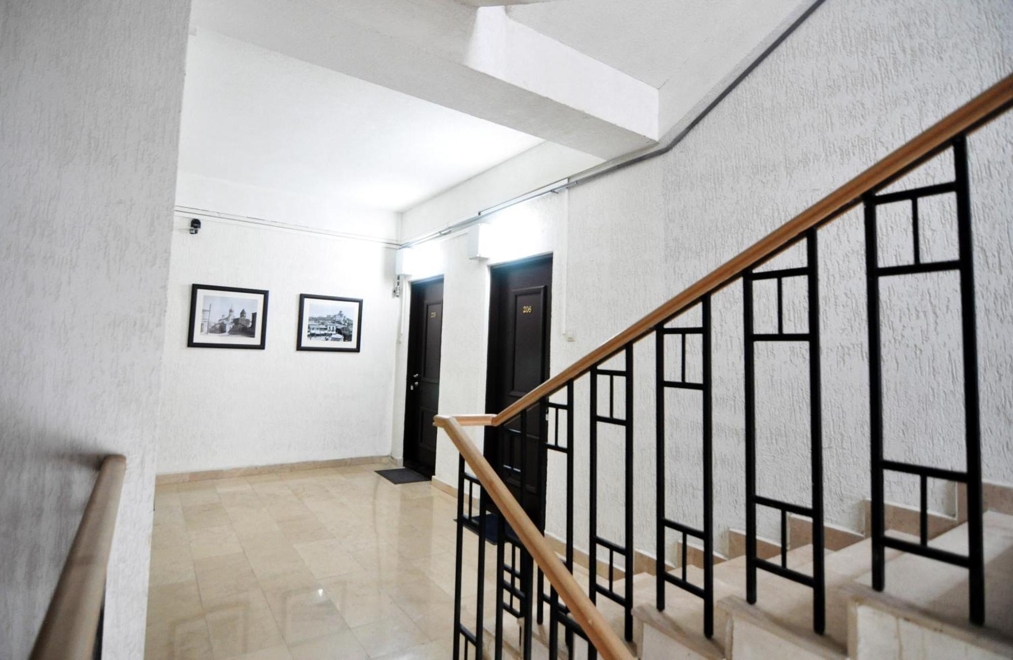 Apartment In The City Of Τυφλίδα Εξωτερικό φωτογραφία